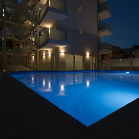 Residence Perla Verde Ριτσιόνε Εξωτερικό φωτογραφία