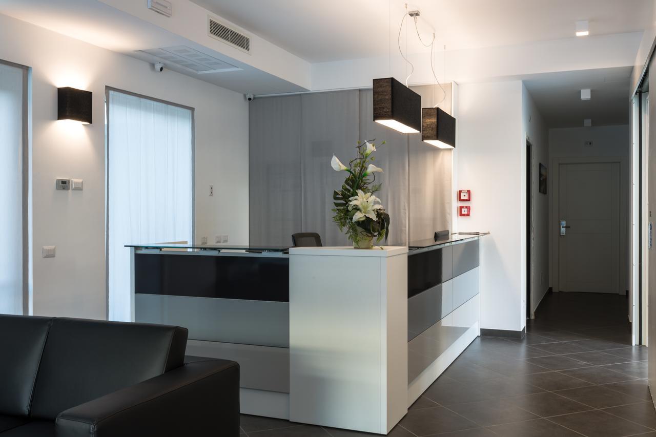 Residence Perla Verde Ριτσιόνε Εξωτερικό φωτογραφία